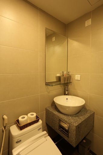 Bathroom 3, Zody House, Hoàn Kiếm