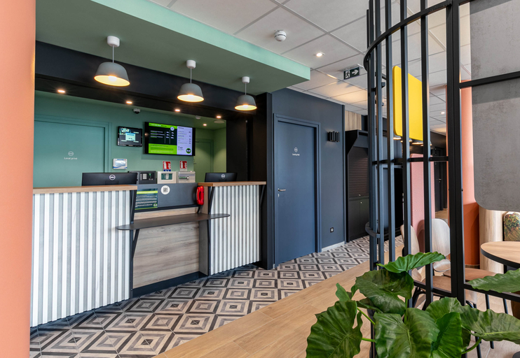 Public Area 2, B&B Hotel Mulhouse Bâle Aéroport, Haut-Rhin