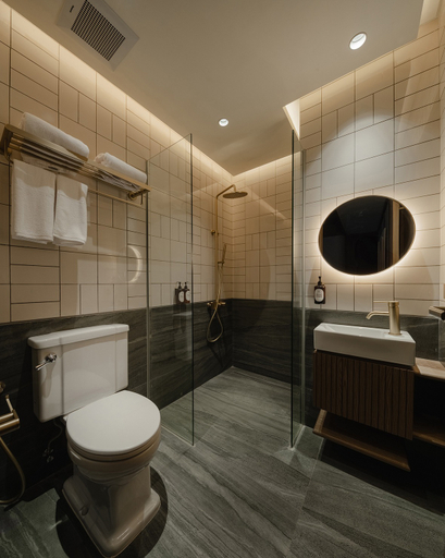 Bathroom 5, Maison Wilhelmina, Bandung