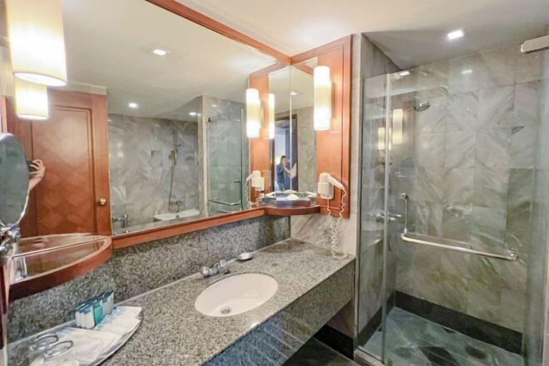 Bathroom 3