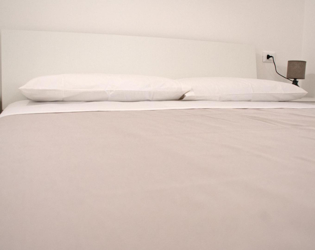 Bedroom 2, Le Casette, Brindisi
