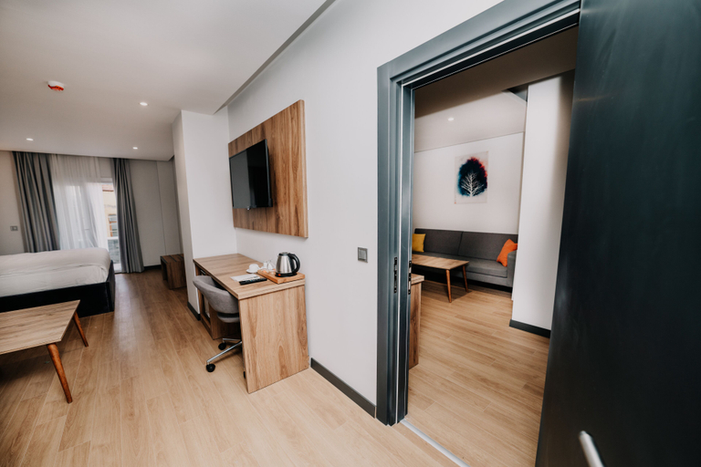 Bedroom 2, Business Life Hotel & SPA Bakırköy, Bakırköy