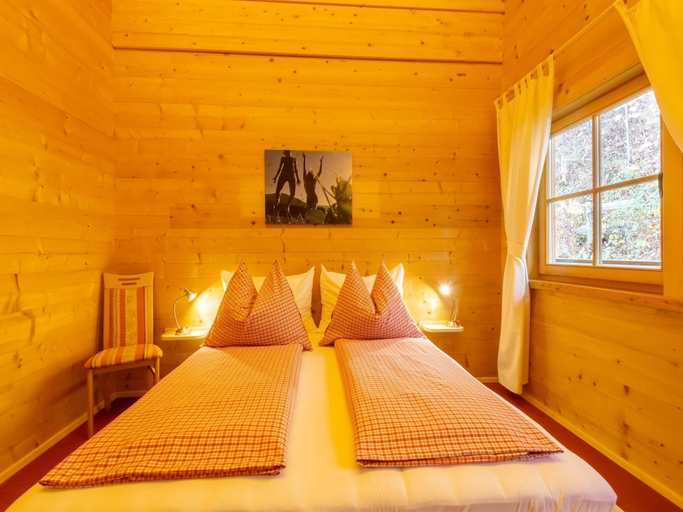 Bedroom 4, Penthouse With Steam Bath, Kitzbühel