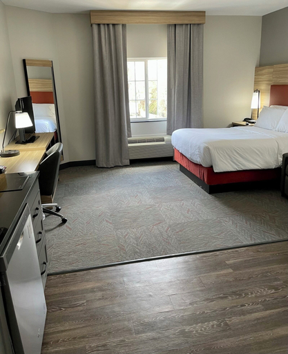 Bedroom 12