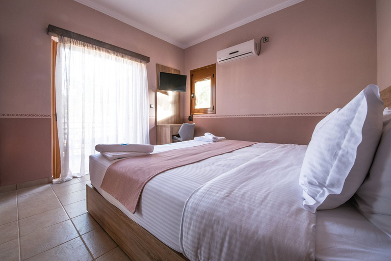 Bedroom 2, Cyrenia Guesthouse, Peloponnese
