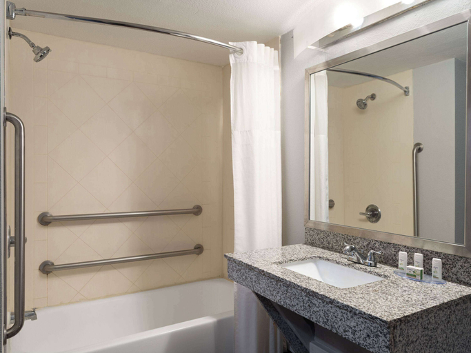 Bathroom 4, Baymont by Wyndham Indianapolis East, Indianapolis