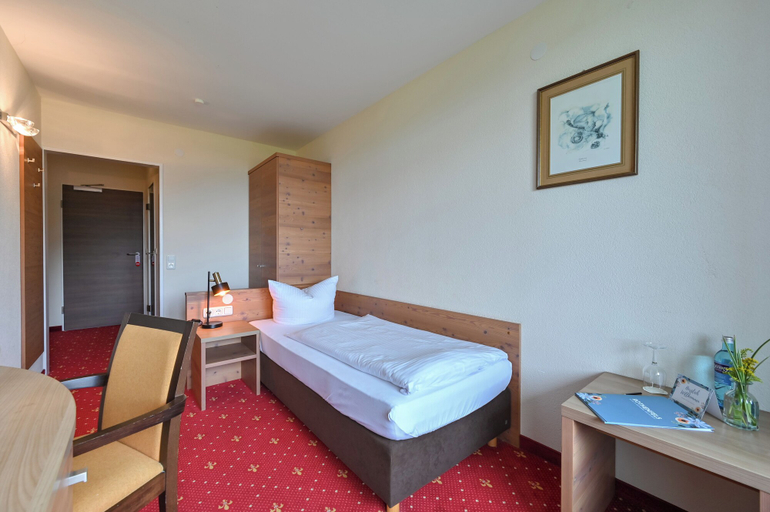 Bedroom 4, Rothenfels Panorama Hotel, Oberallgäu