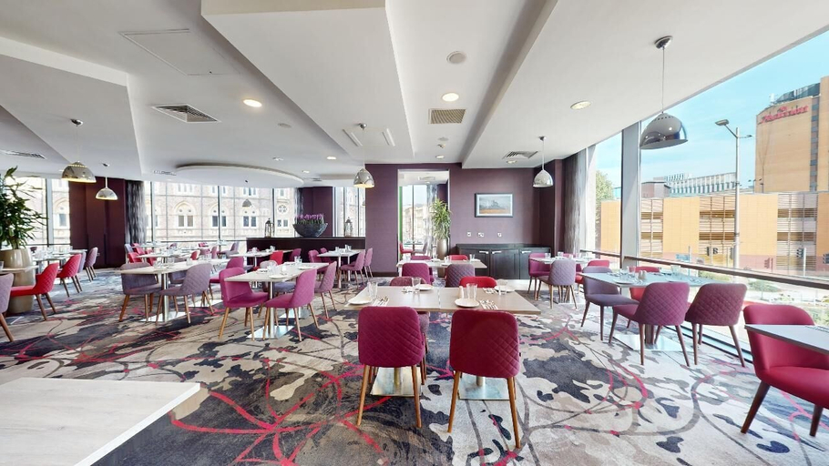 Food & Drinks 4, Clayton Hotel Cardiff, Cardiff