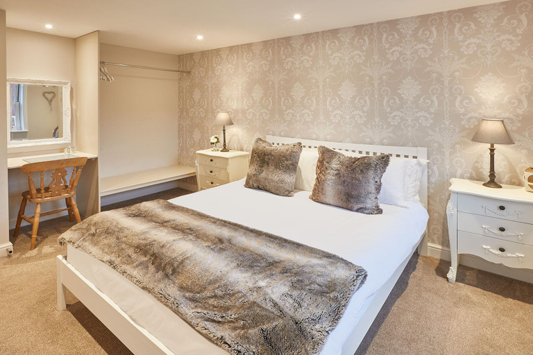 Bedroom 2, Columbo Cottage, North Yorkshire