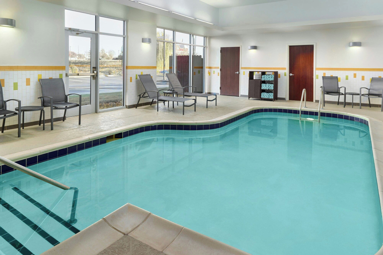 Sport & Beauty, Fairfield Inn & Suites by Marriott Jackson, Madison