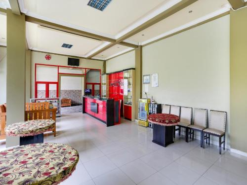 Others 3, Hotel Bergas Indah, Semarang