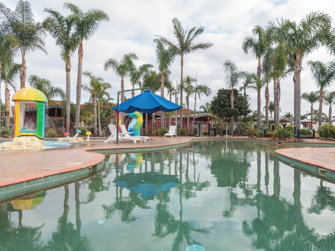 Sport & Beauty 1, The Black Dolphin Holiday Park, Bega Valley