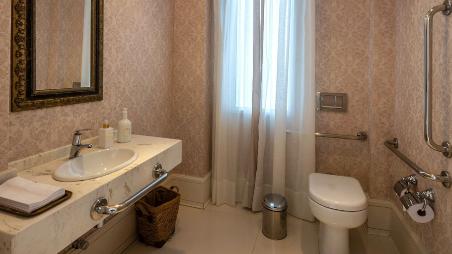 Bathroom 5, Castelo Saint Andrews, Gramado