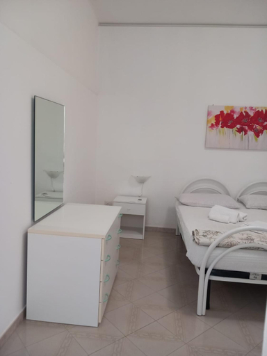 Others 5, Villa Spiaggia degli Angeli, Lecce