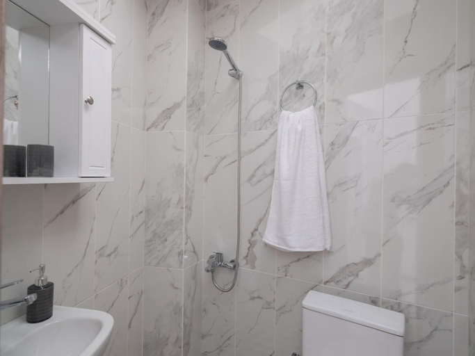 Bathroom 3, Heraklion s Heart Apartment, Crete