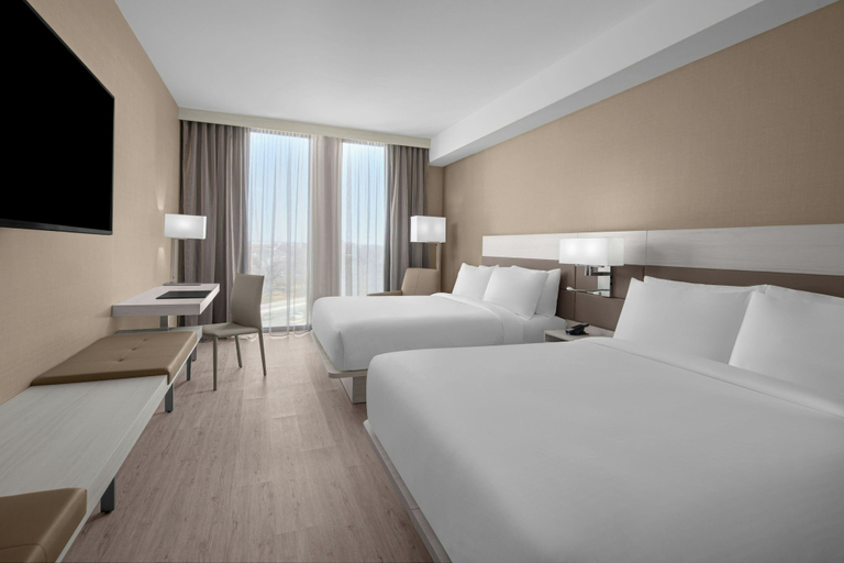 Bedroom 2, AC Hotel by Marriott Washington DC Capitol Hill Navy Yard, Washington D.C.