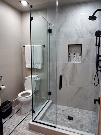 Bathroom 4, The Key West Hotel, Monroe