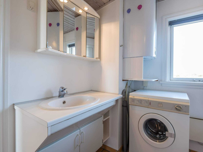 Bathroom 3, 6 person holiday home in Fanø, Fanø