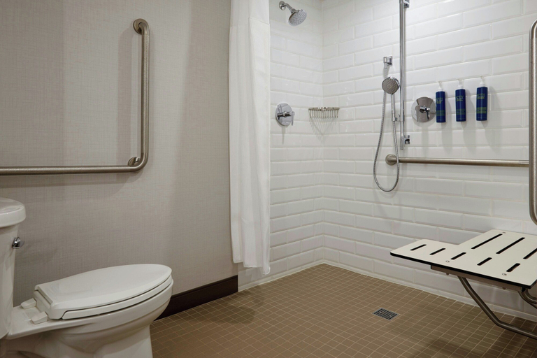 Bathroom 3, Four Points by Sheraton Point Edward Sarnia, Lambton