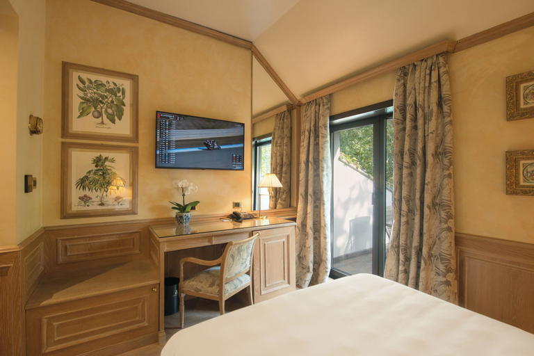 Bedroom 8