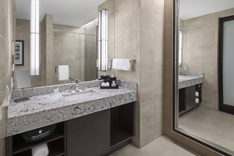 Bathroom 4, JW Marriott Houston Downtown, Houston