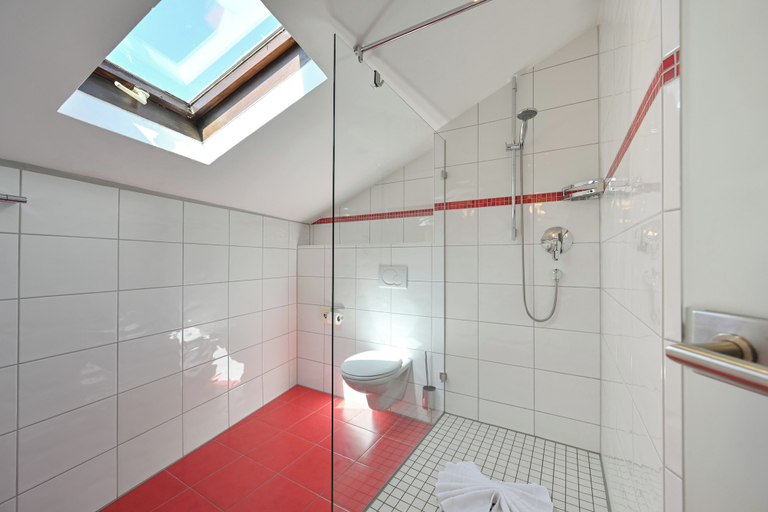 Bathroom 5, Rothenfels Panorama Hotel, Oberallgäu
