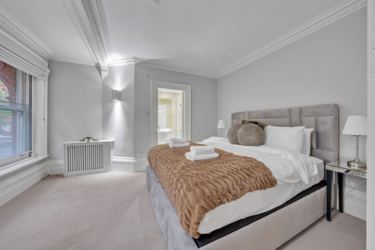 Bedroom 2, The Knightsbridge Residences, London