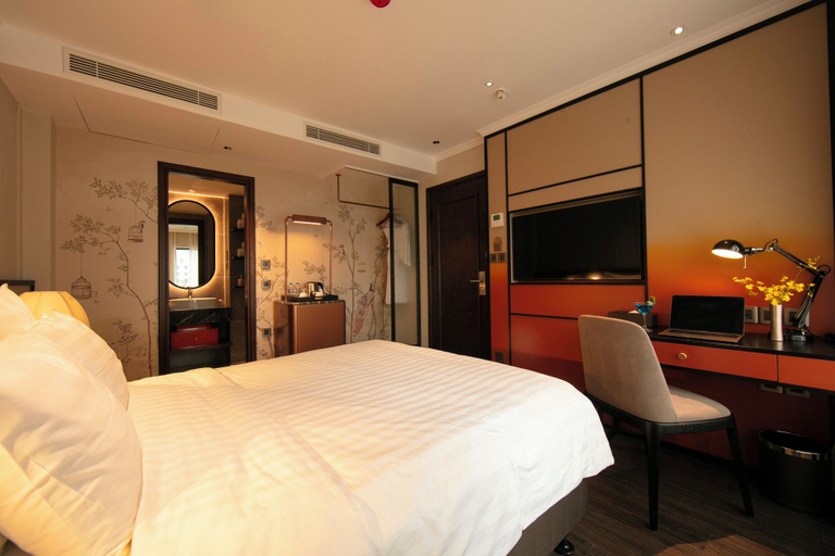 Bedroom 27