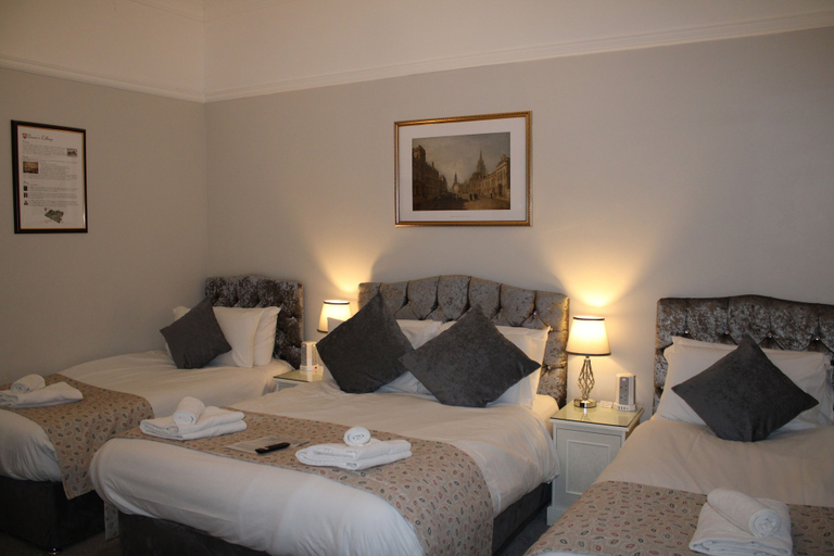 Bedroom 2, St. Margaret's Hotel, Oxfordshire