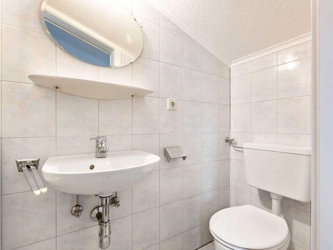 Bathroom 4, Warm Apartment in Uttendorf Salzburg near Ski Area, Zell am See