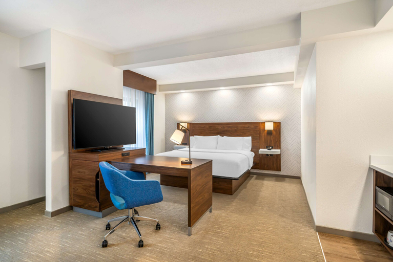 Bedroom 4, Hampton Inn by Hilton Petersburg Fort Lee, Prince George