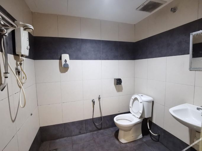 Bathroom 5, GS BERA HOTEL, Bera