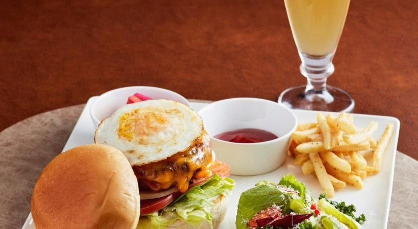 Food & Drinks, Ramada by Wyndham Gumi, Gumi