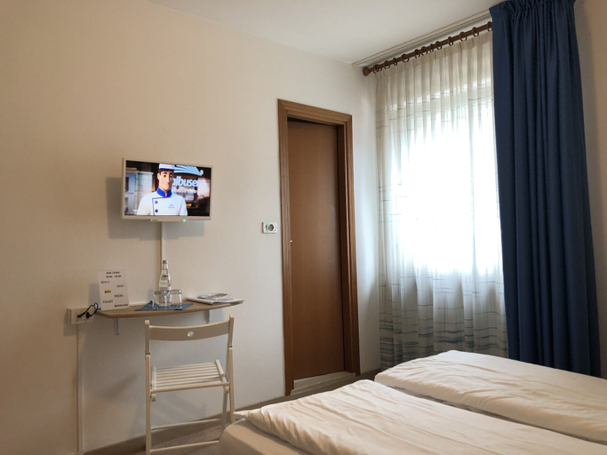 Bedroom 2, Villa al Vento, Trento