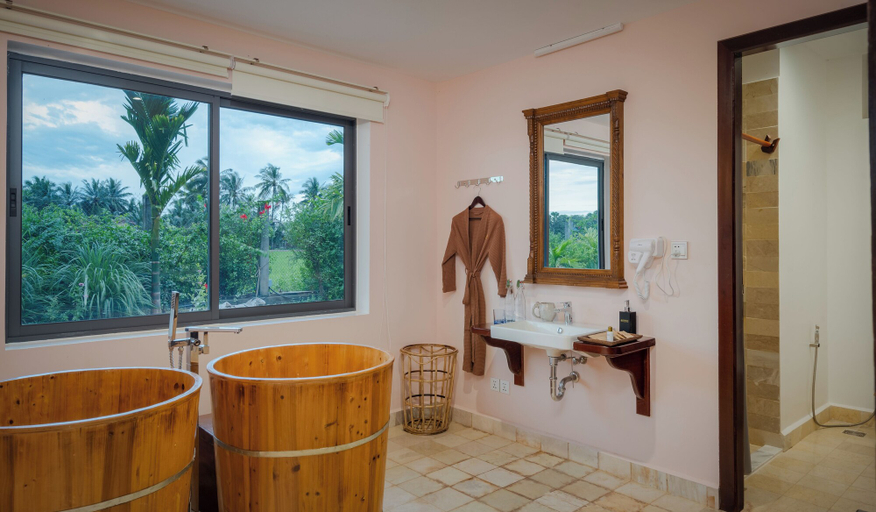 Bathroom 5, Komsan Kampot Resort, Kampot