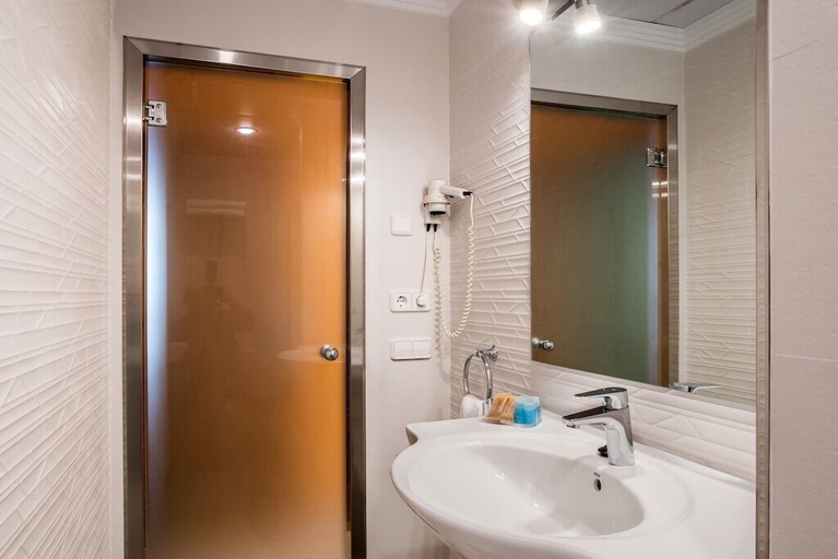Bathroom 5, Hotel La Cala Finestrat, Alicante