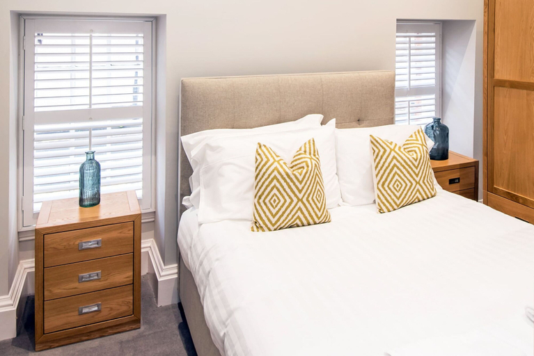 Room 4, The Barrington, Durham