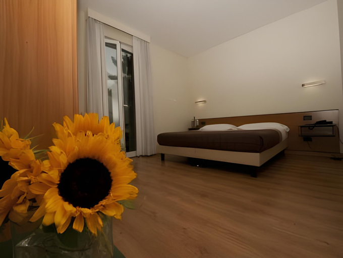 Bedroom 9
