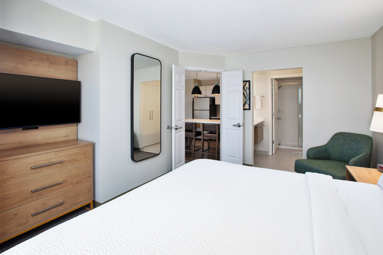 Bedroom 9