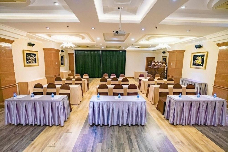 Business Facilities