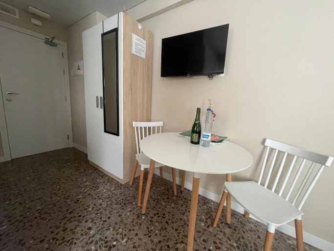Others 5, Apartamentos Belladorm, Alicante