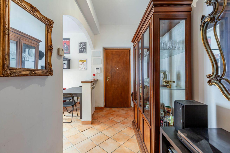 Others 2, Casa Giancarlo , Rome