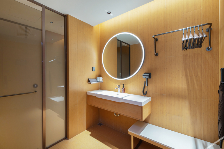 Bathroom 3, Ji Hotel Weifang Zhucheng Dinosaur Park, Weifang