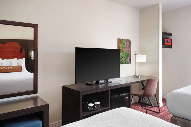 Bedroom 23
