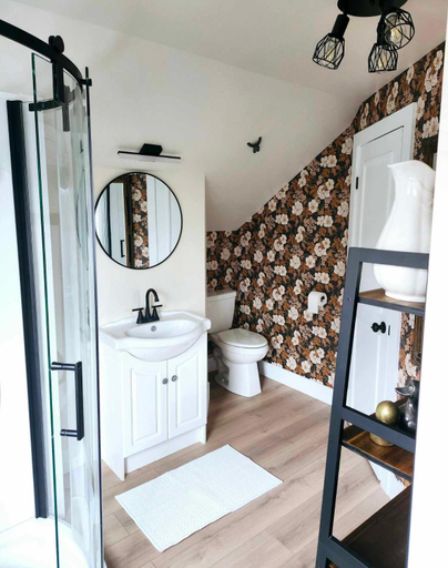 Bathroom 3, Estrella Glamping, Gloucester