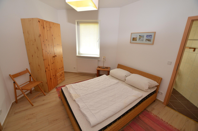 Bedroom 2, Retreat with Garden Views, Trutnov