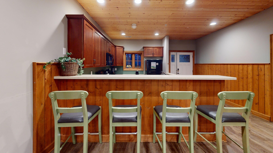 Food & Drinks, Viewpoint Condominiums, Sevier