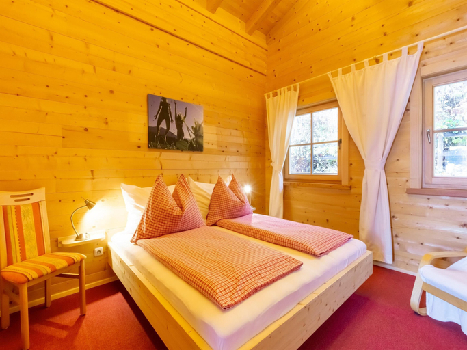 Bedroom 3, Penthouse With Steam Bath, Kitzbühel