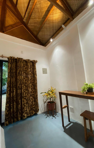Others 3, Helmina's Villas, General Luna
