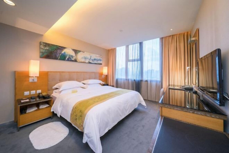 Bedroom 15